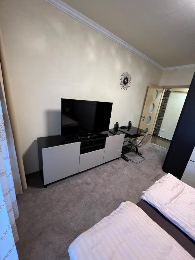 Apartamento Párizsi Udvar Prémium Apartman Debrecen Exterior foto