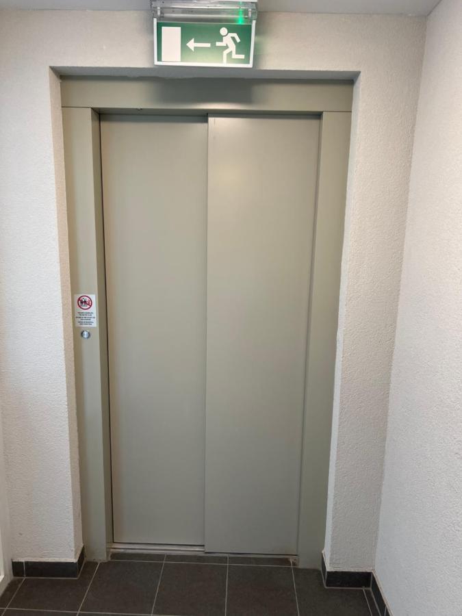 Apartamento Párizsi Udvar Prémium Apartman Debrecen Exterior foto